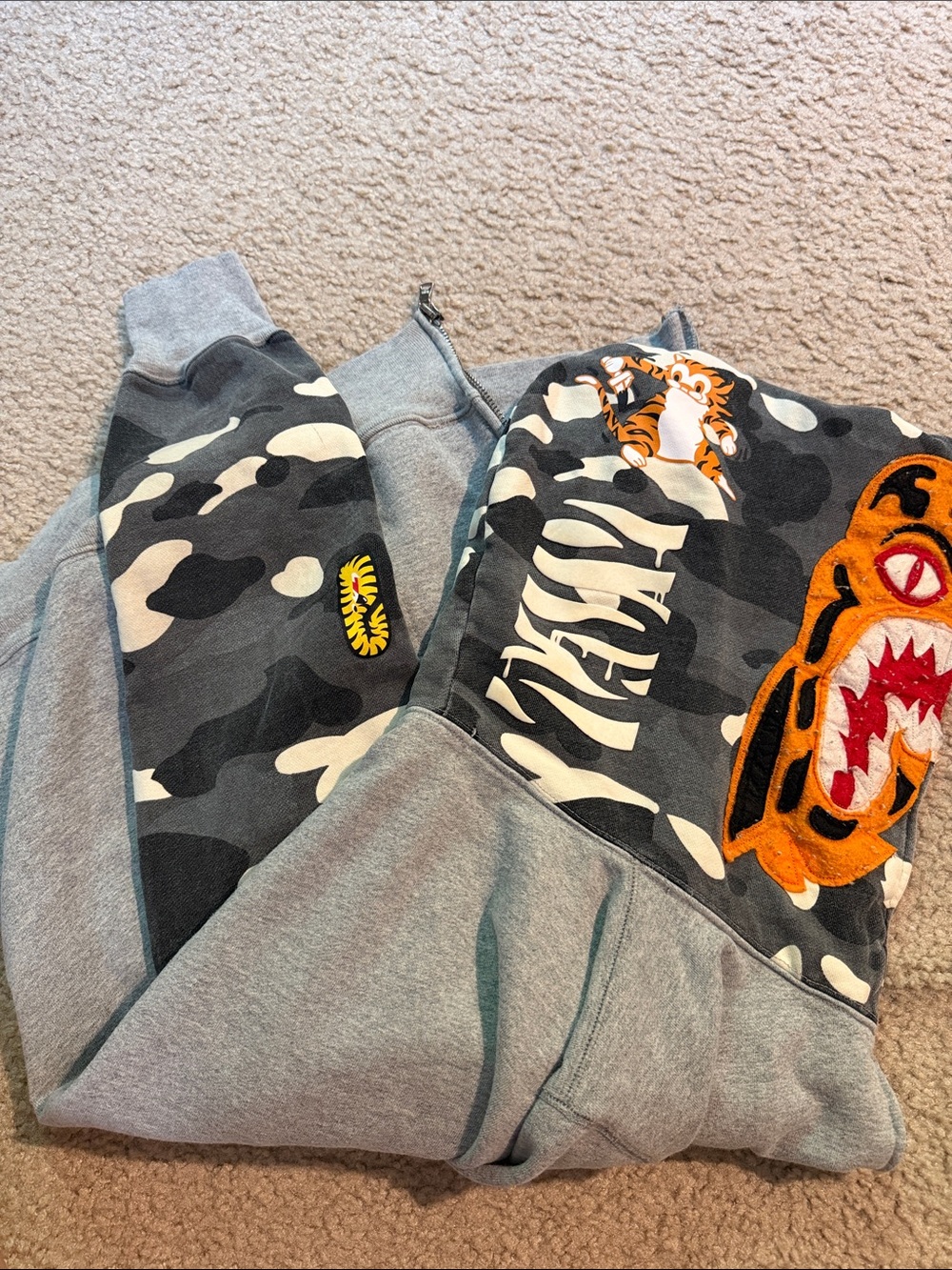 Bape jacket - Picture 5 of 5